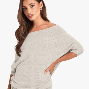 Three Sixty Six women’s Elegant Off-Shoulder Cream Sweater Size M/L NWOT